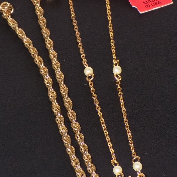 Lot of 5 New 1928 Floral Brooch, Necklaces, Clip-On & Drop Earrings Bundle - Picture 8 of 11